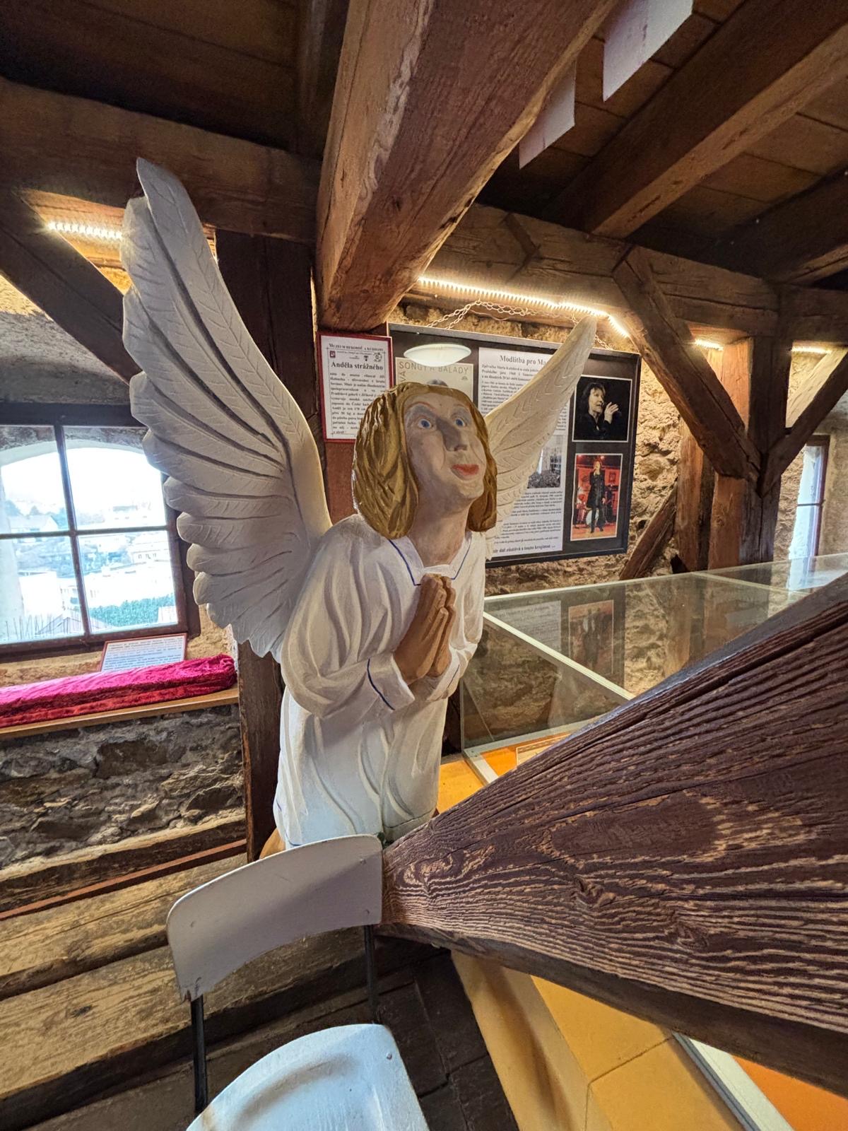 8306e2e0-61ce-4c4d-b67e-cdc9689a2b5b